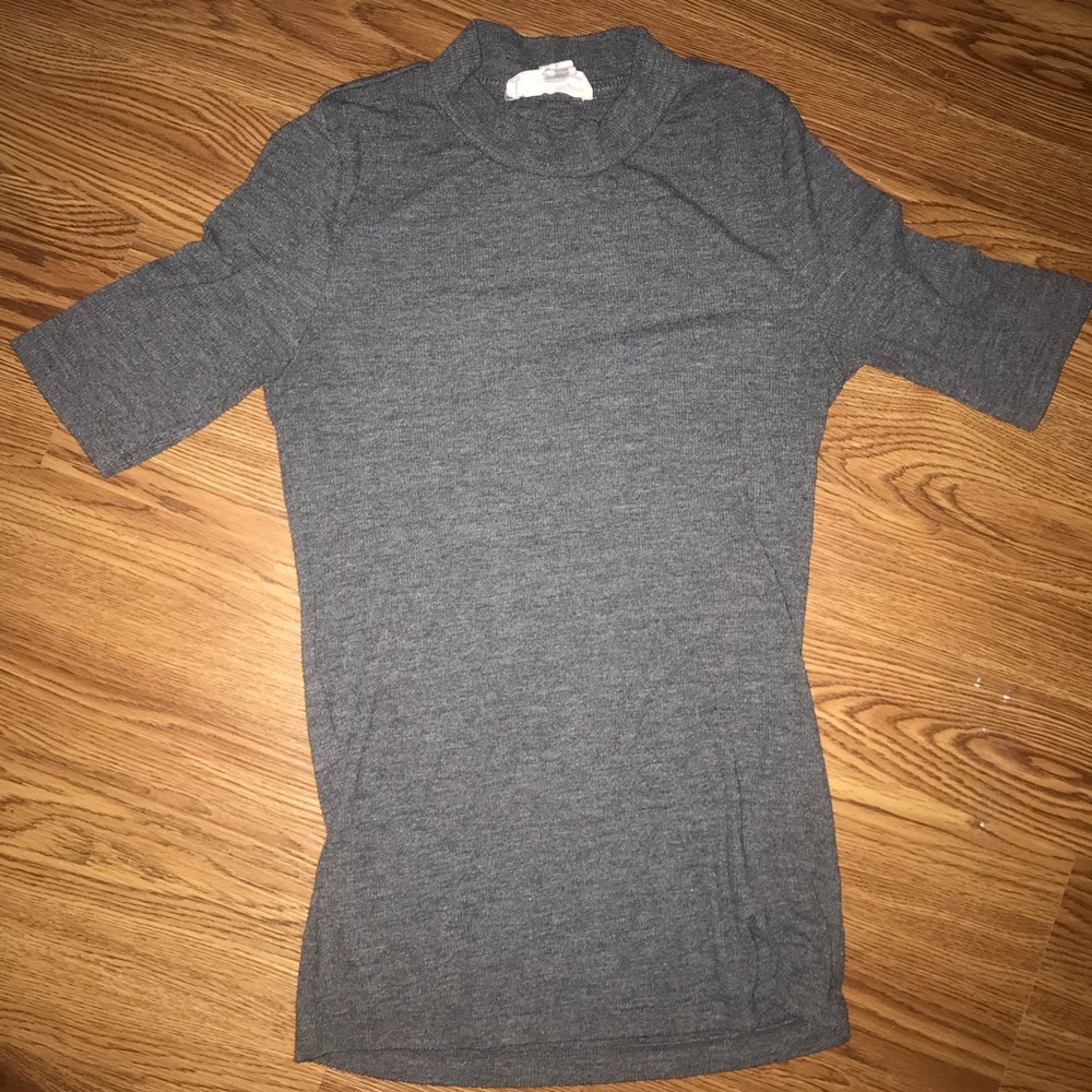 Mock Neck Gray Top